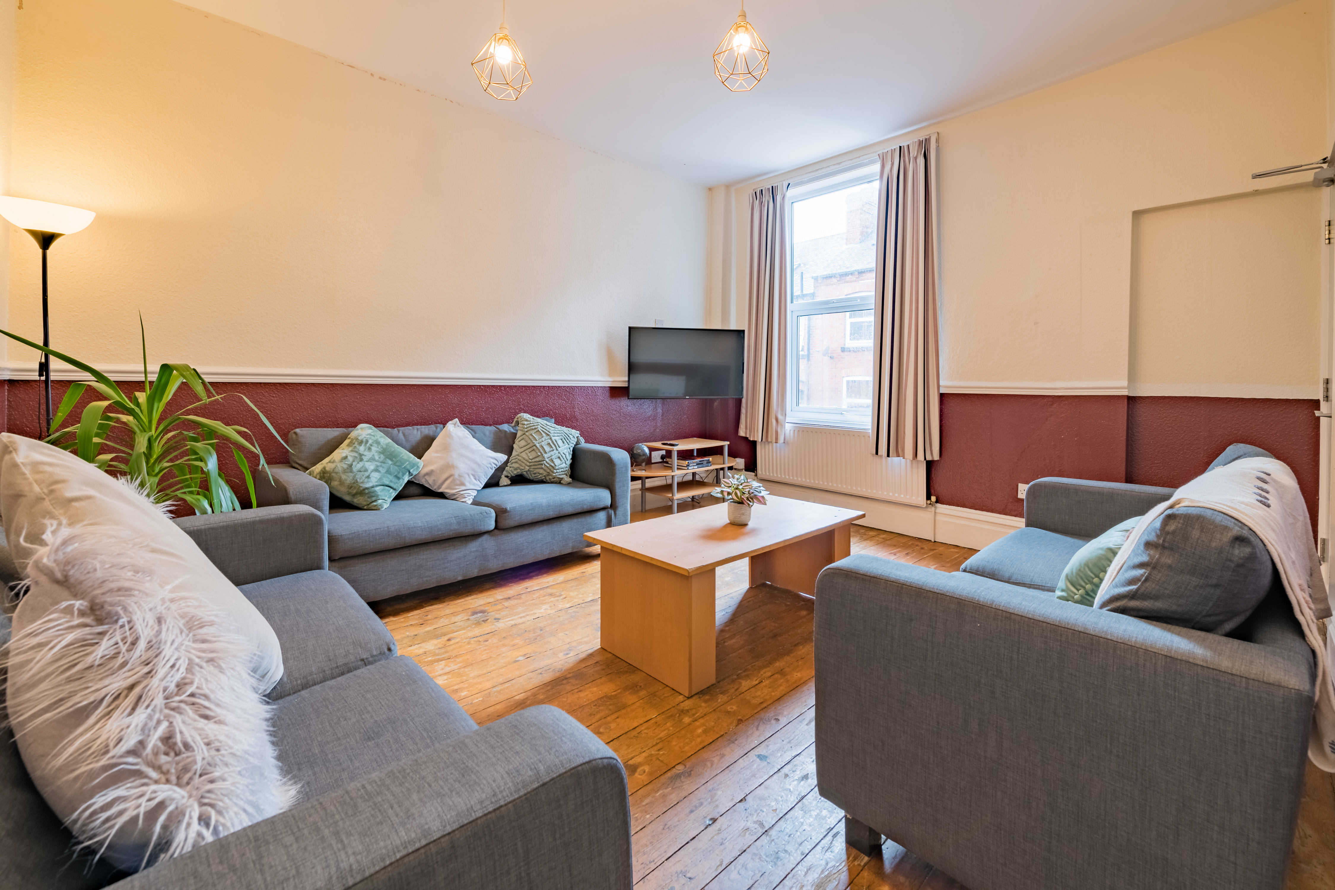 8 Manor Drive-16 Living Area.jpg