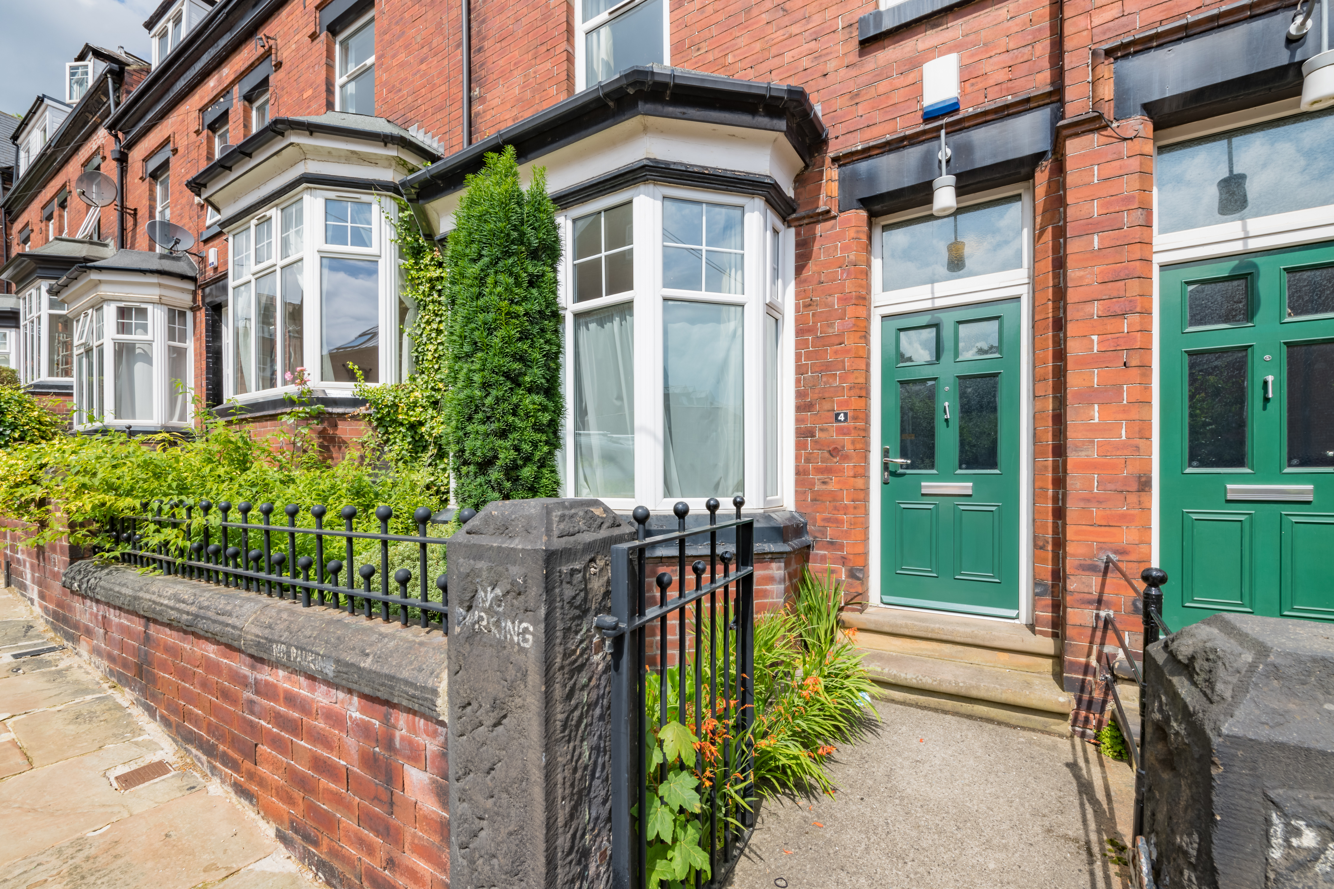 4 Claremont Ave-2 External.jpg