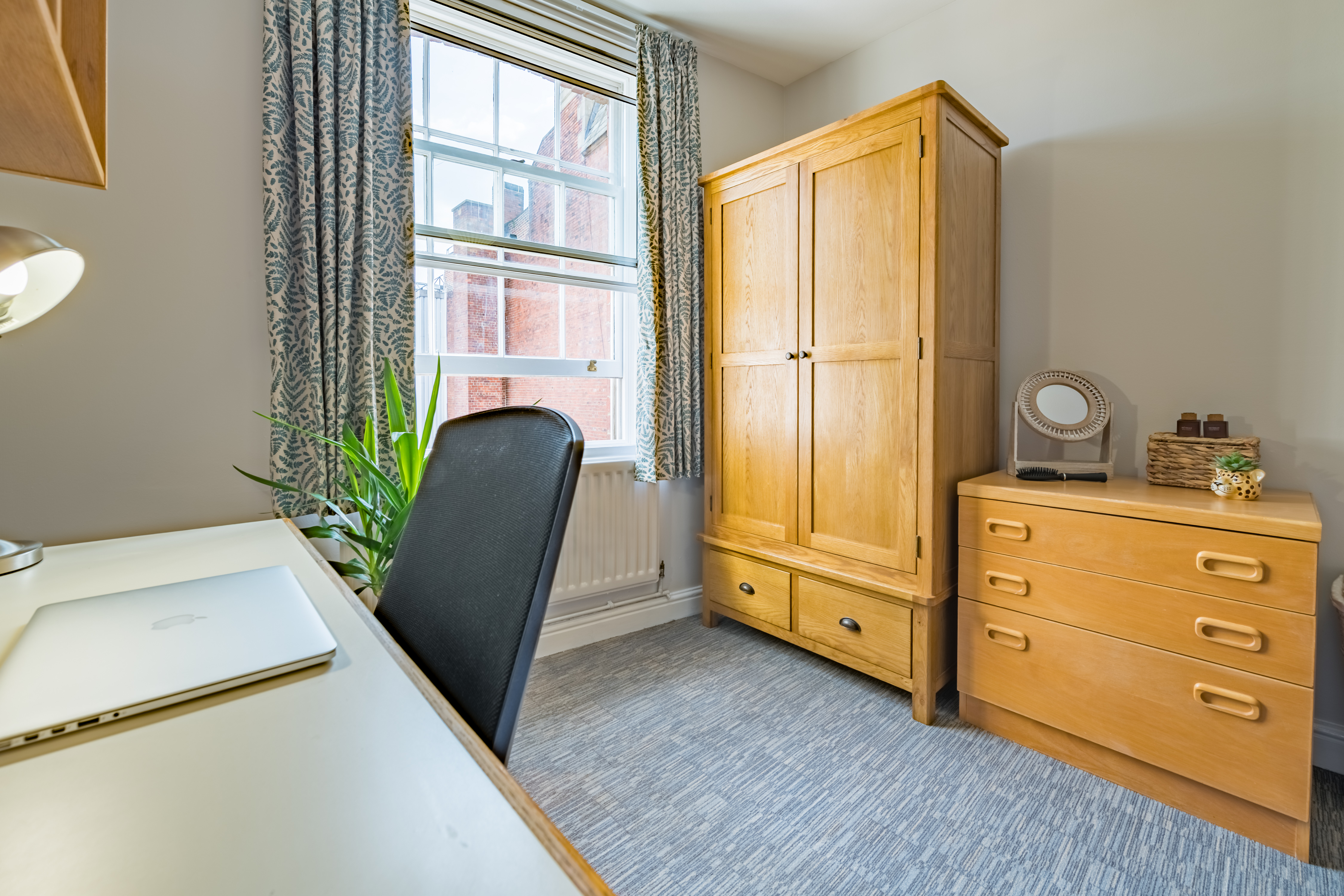 Flat 5 - Alexander Court-10.jpg