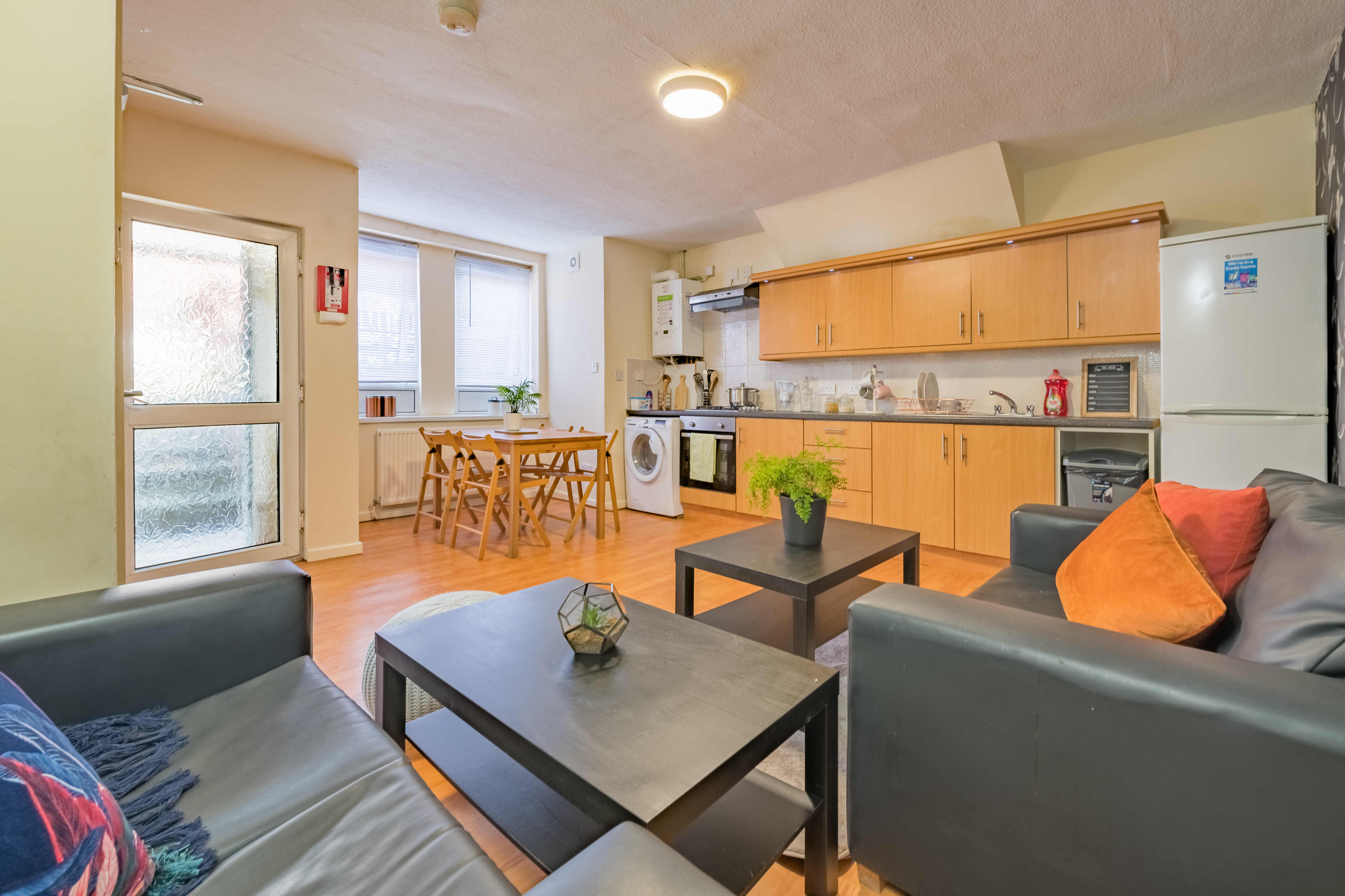 4 Brudenell Avenue-9.jpg