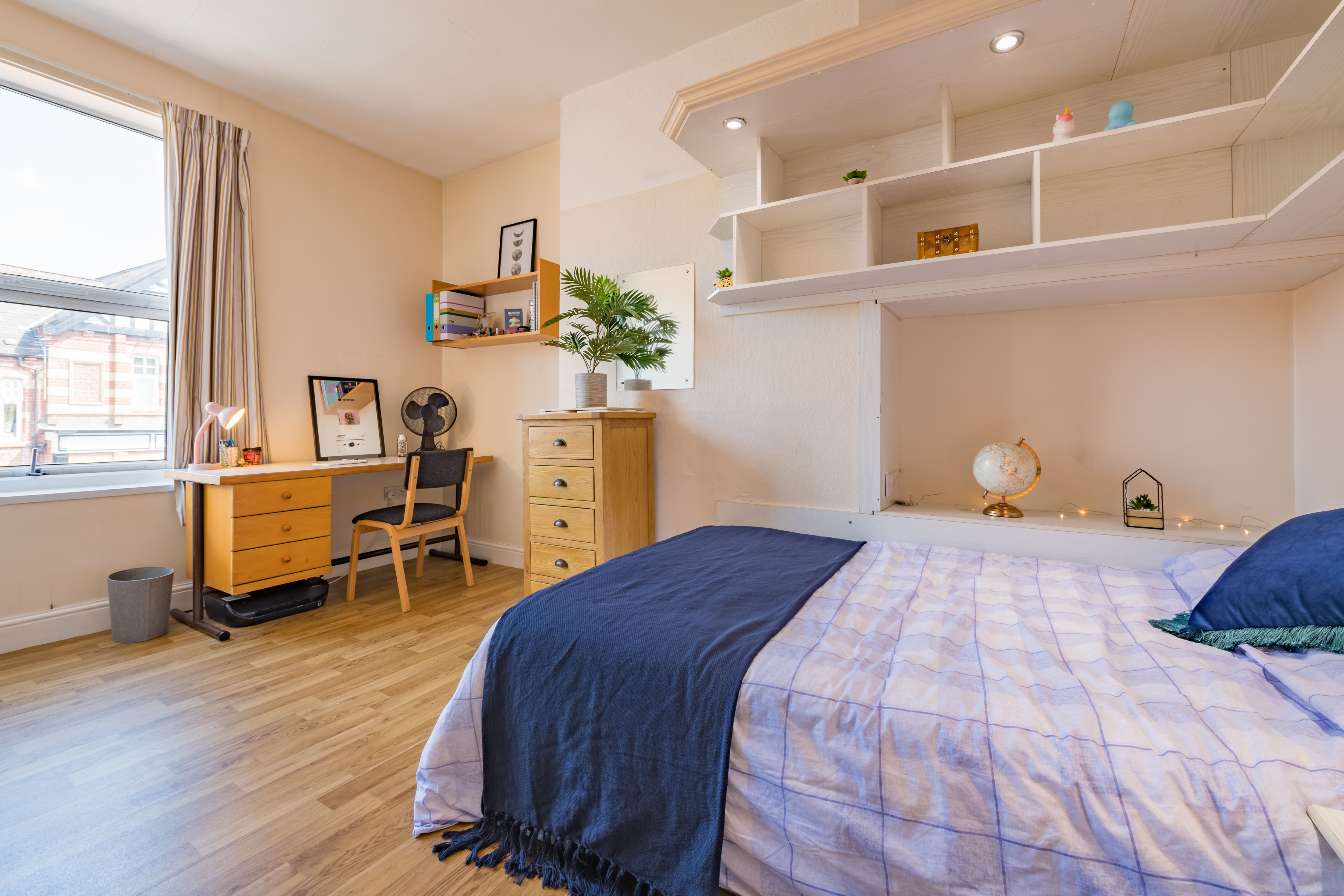 4 Brudenell Avenue- Bedroom 2 (4).jpg