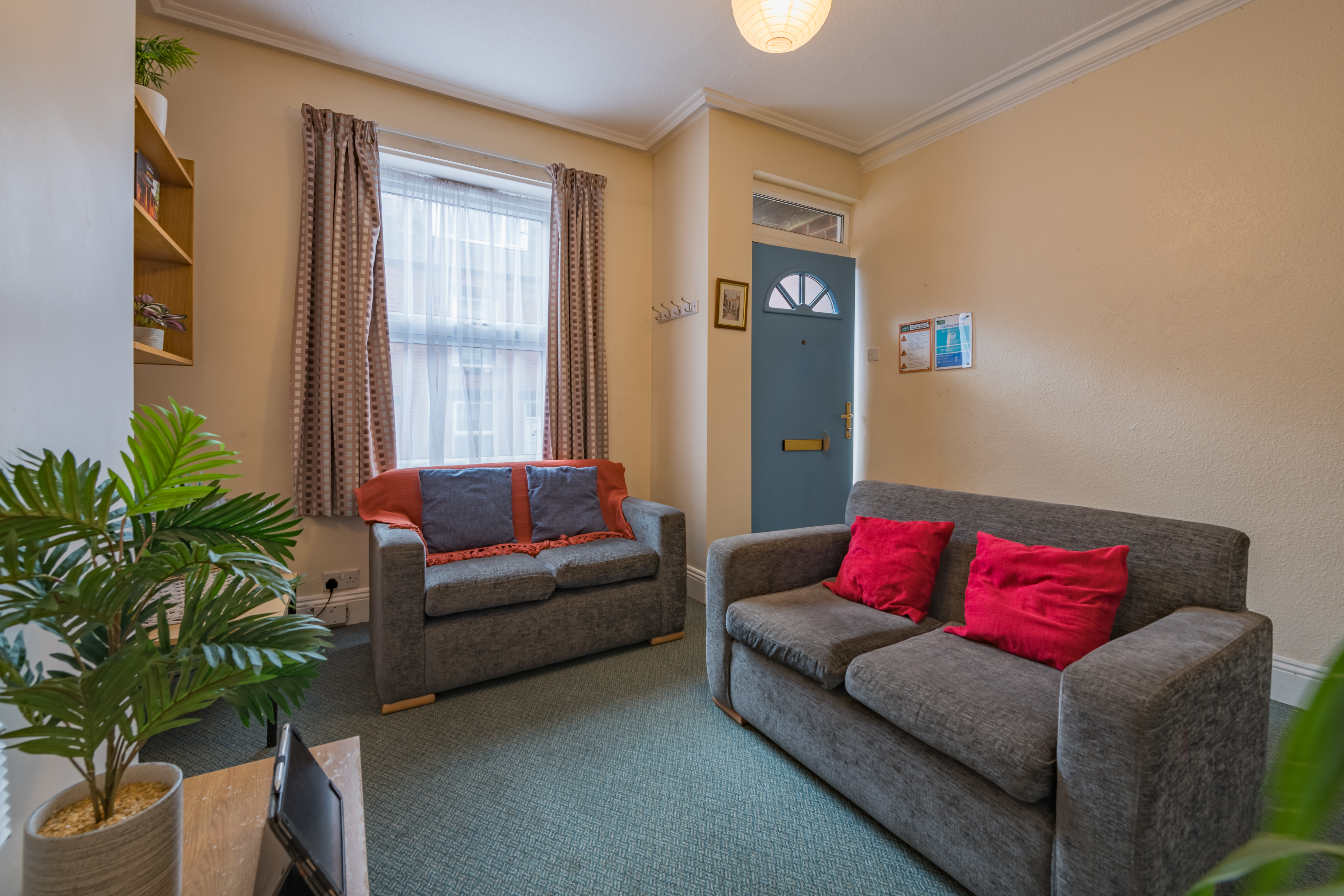 66 Burley Lodge Terrace-7.jpg