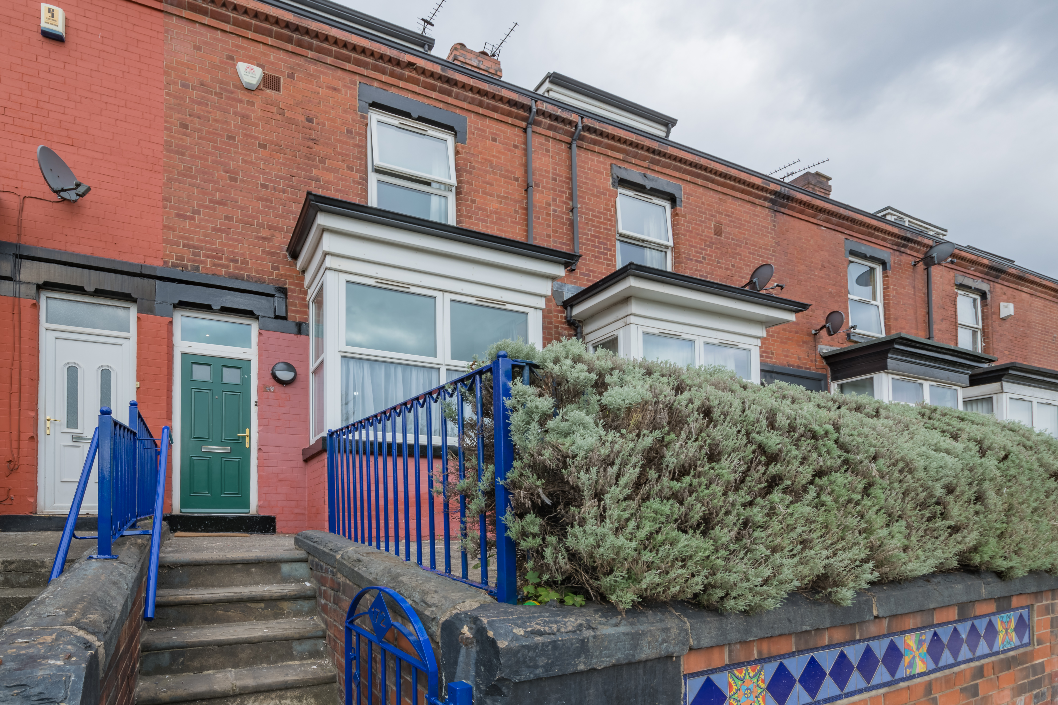 172 Burley Road-2.jpg