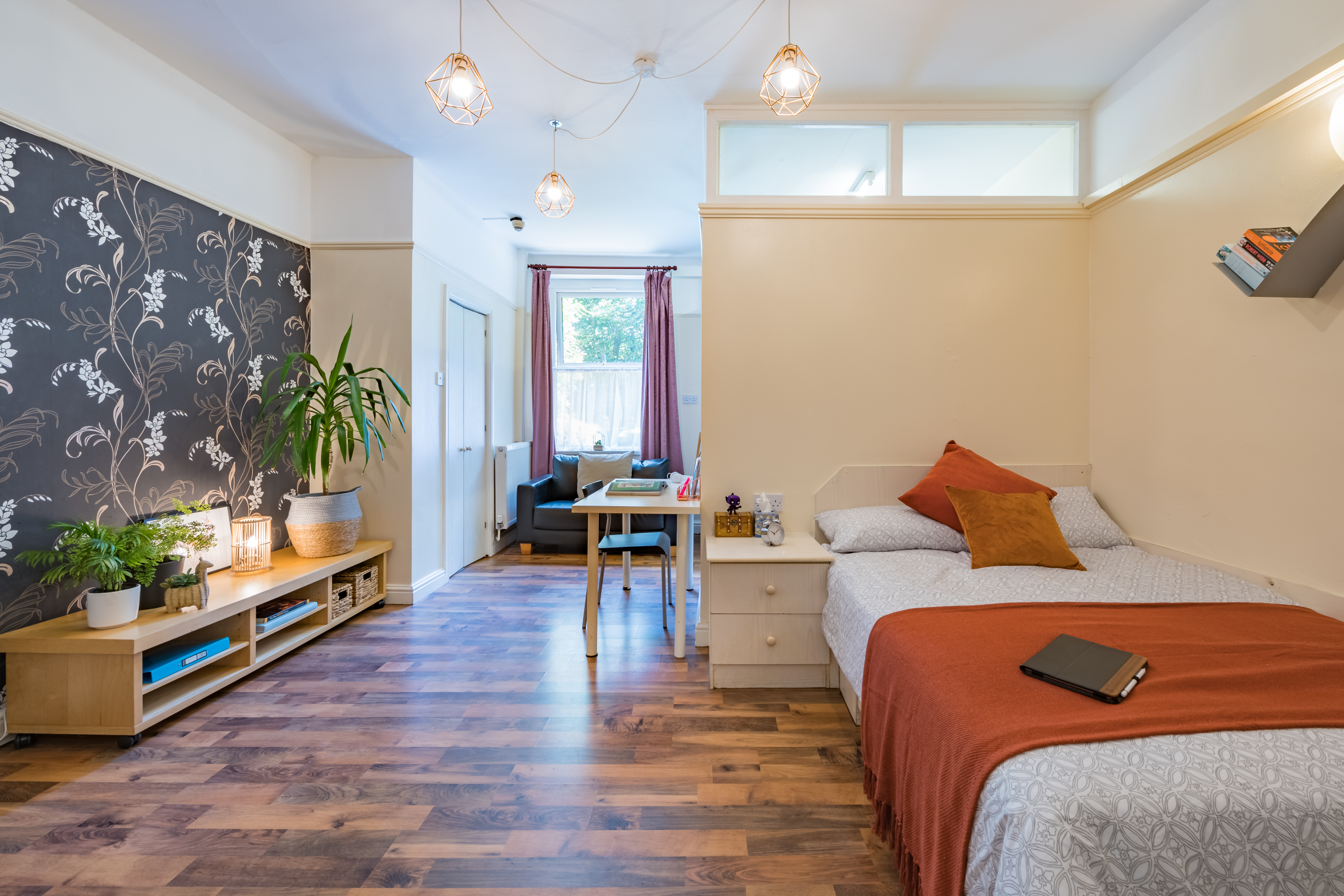 St Martains Terrace Flat 11-2.jpg