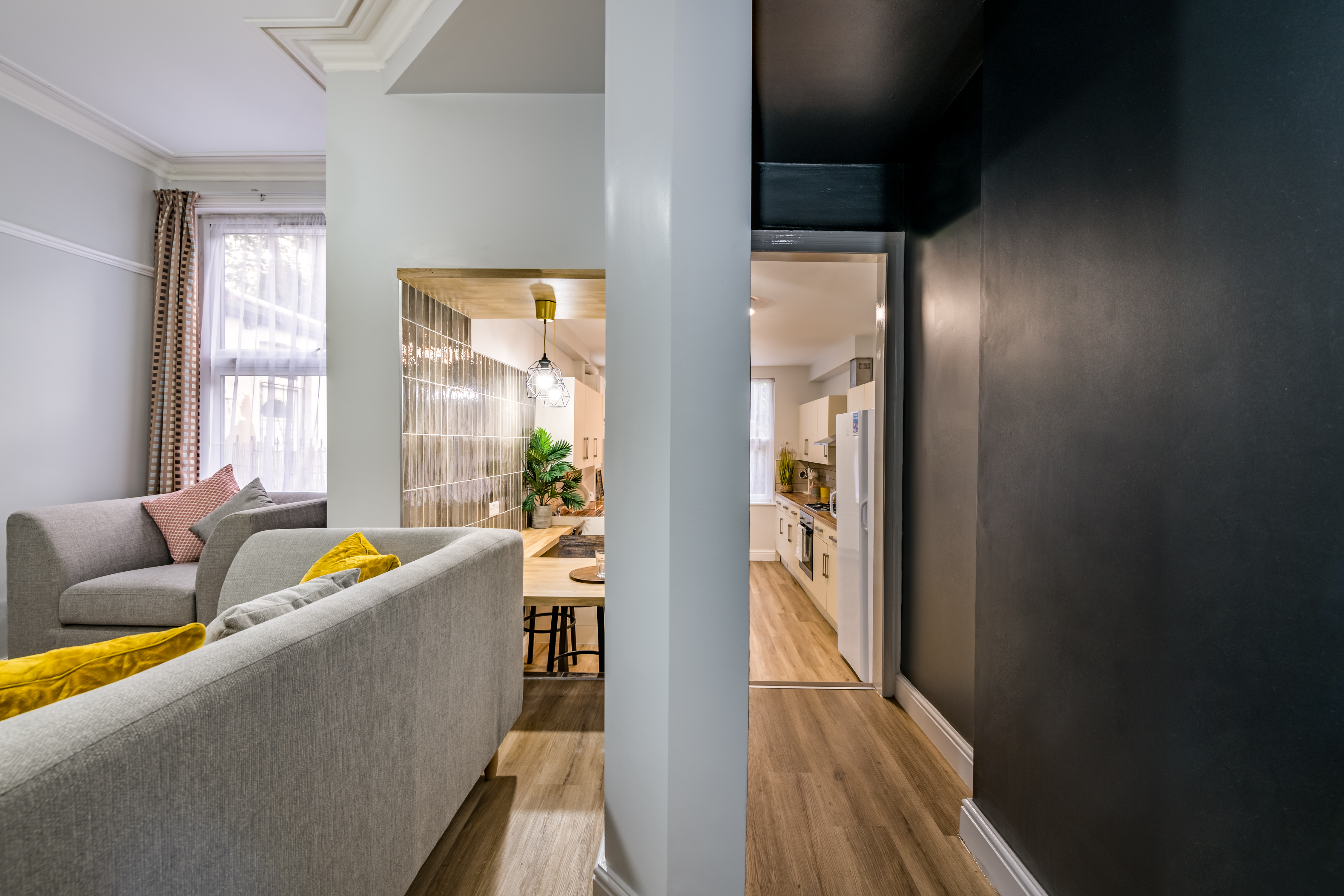 250 Cardigan Road Photography by Bevan Cockerill-6.jpg