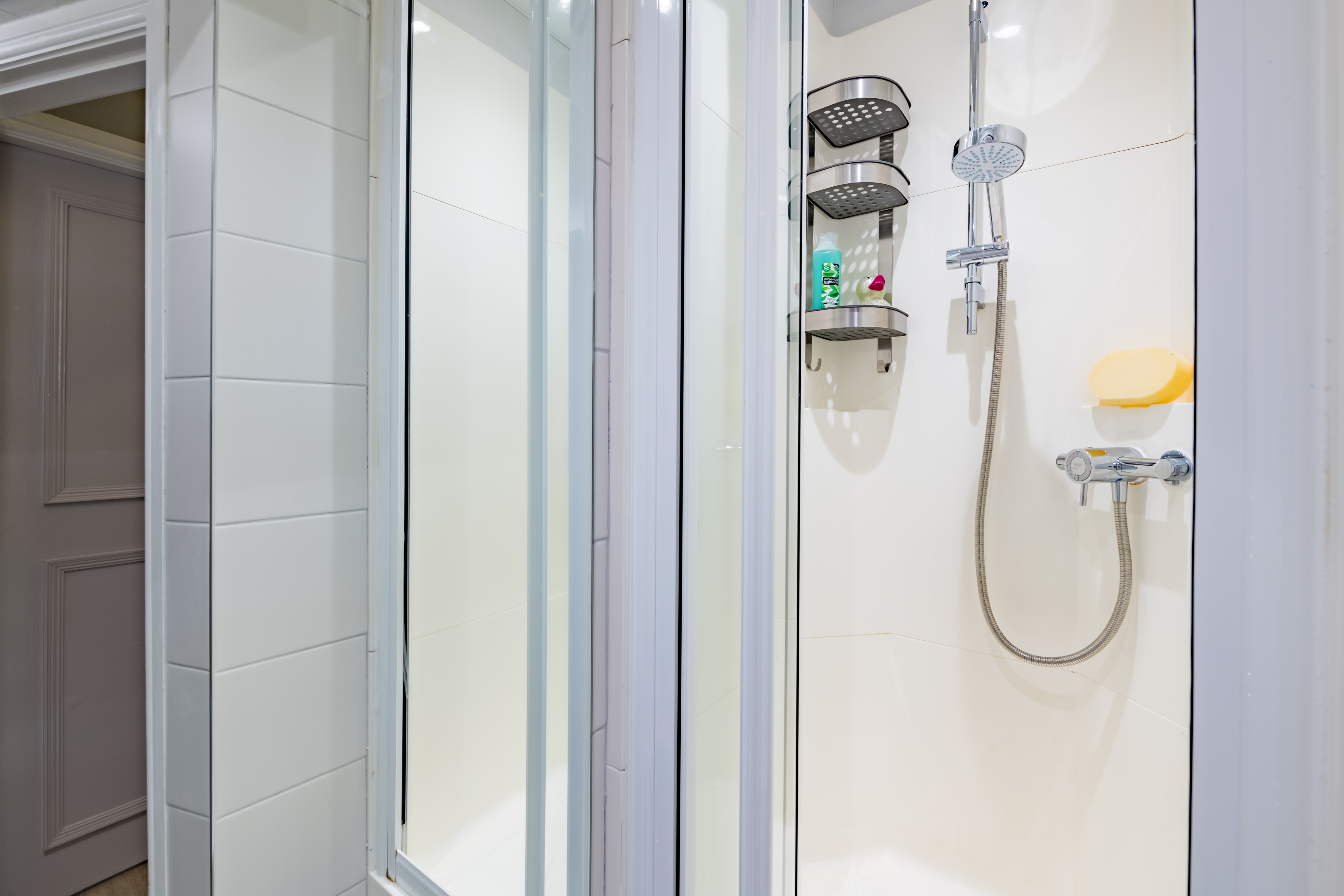 250 Cardigan Road Photography by Bevan Cockerill-29.jpg